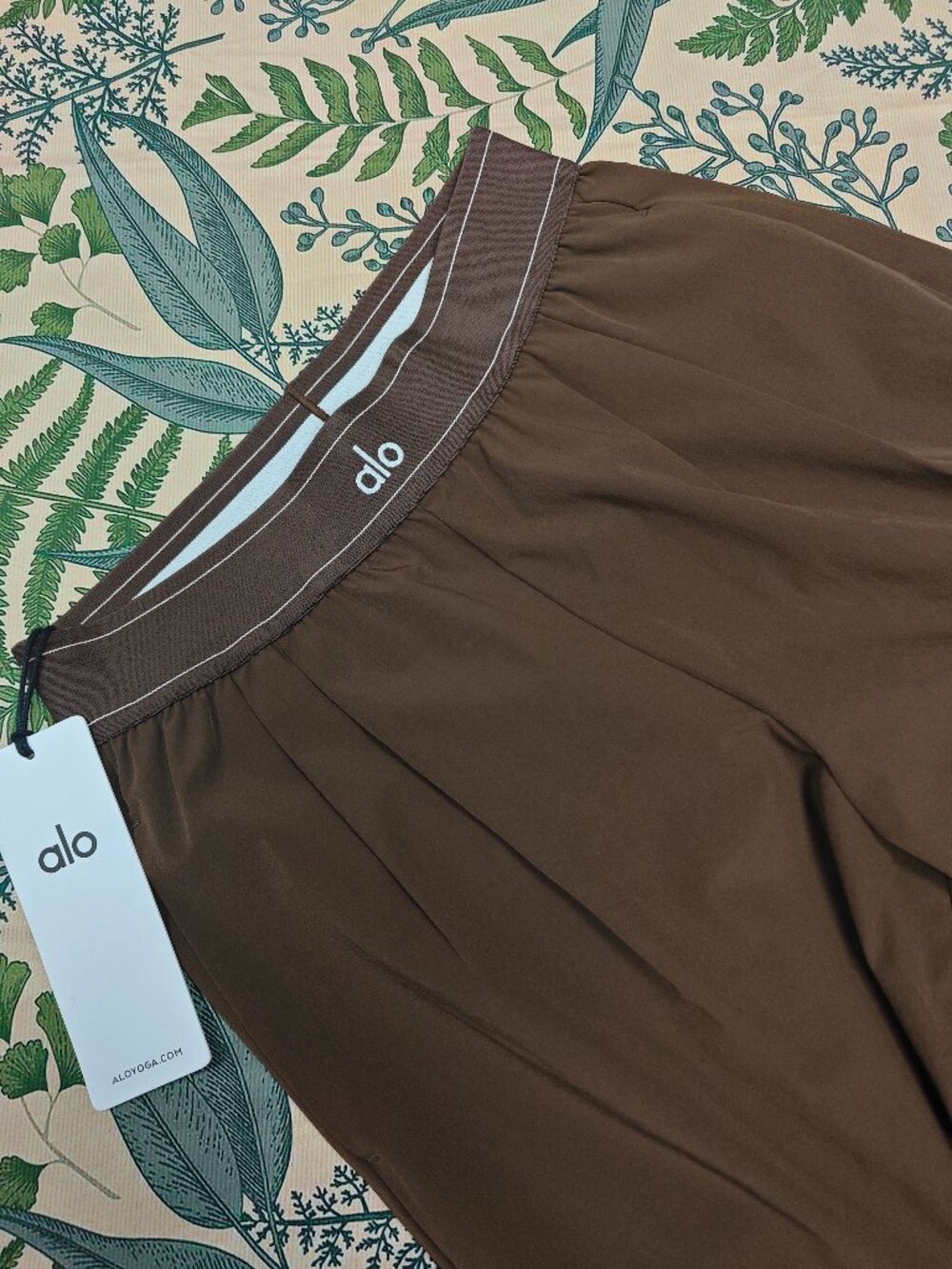 🍃ALO Yoga Suit Up Trouser Regular Espresso Brown 😉NWT Brown Wide Leg Pants - Picture 6 of 8